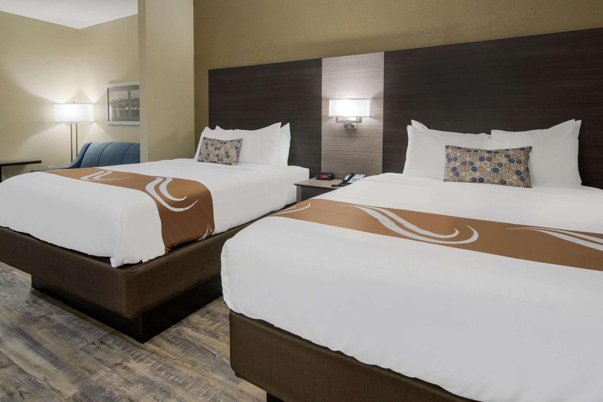 Hotel Quality & - Worth North Roanoke
