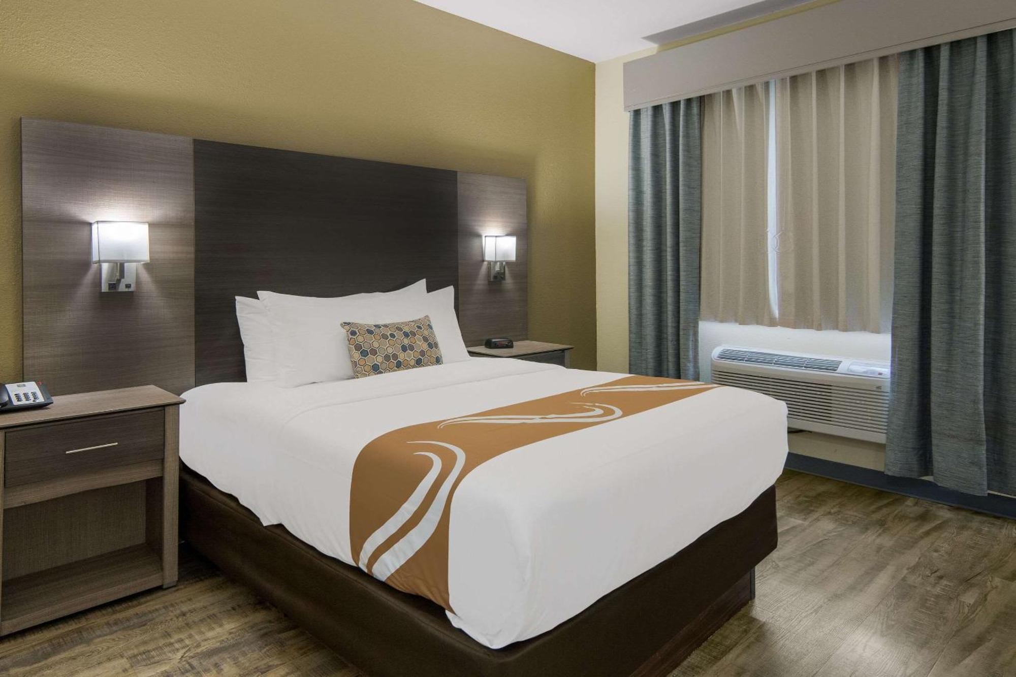 Hotel Quality & - Worth North