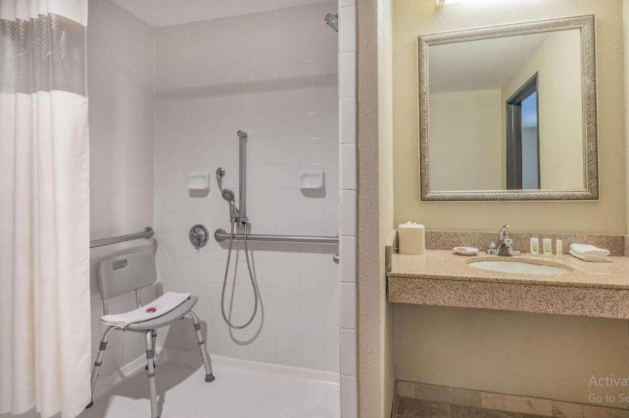 Hotel Quality & - Worth North 3*